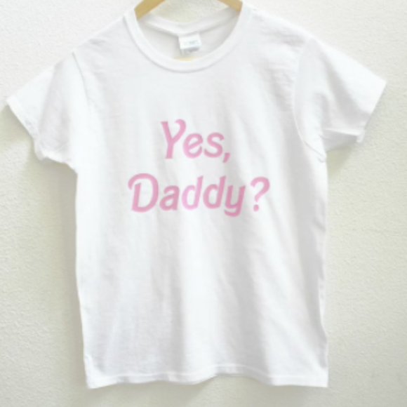 Yes, Daddy? Graphic Print Women's Crop Shirt XS-3Xl - Picture 2 of 2